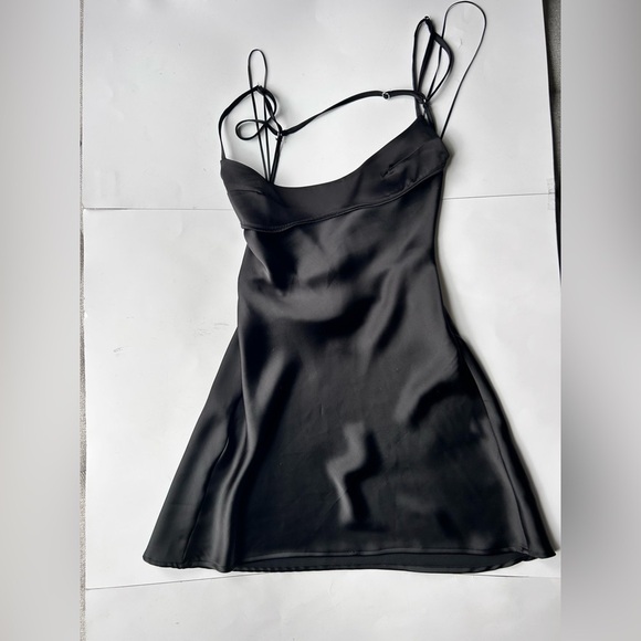 Zara viral Satin cut out black mini dress 3067/335 Slip medium blogger favourite - Picture 6 of 9